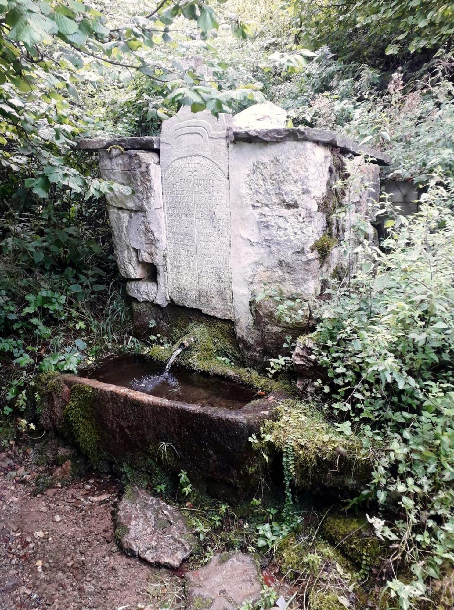 Penzion Zavojsko Jezero Pirot - Smestaj Manic Gostusa Exteriér fotografie